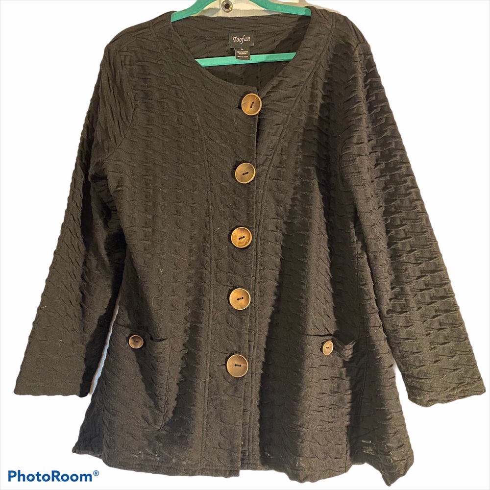 Toofan Big Button Texture Sweater Coat, size Med